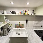 Cosy Flat In Marais * Paris