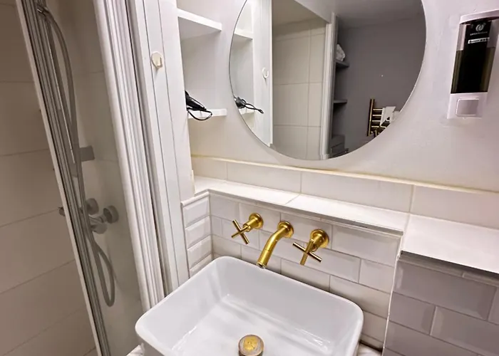 Cosy Flat In Marais Apartment *