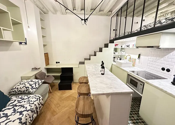 Cosy Flat In Marais